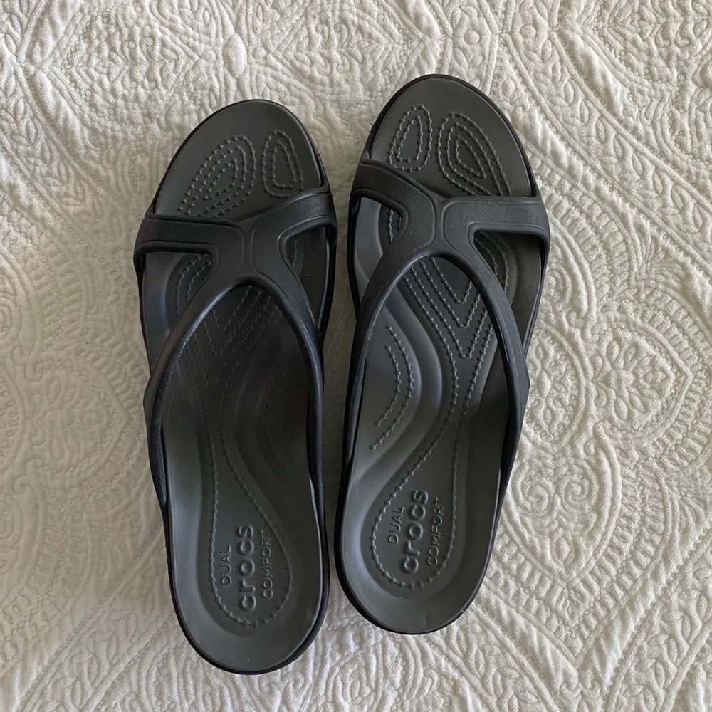 CROCS Dual Comfort Women’s Sandal